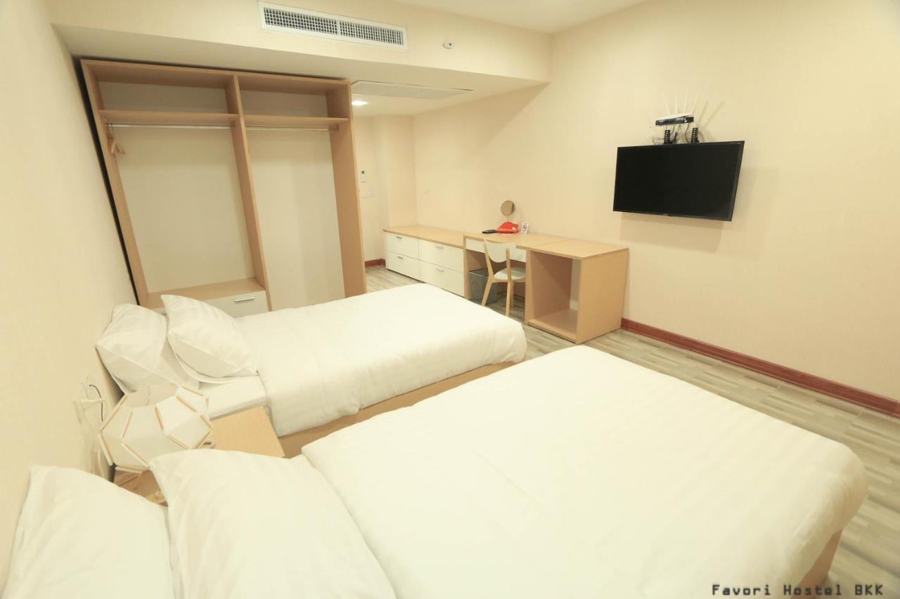 Favori Hostel Bangkok Surawong Exteriér fotografie